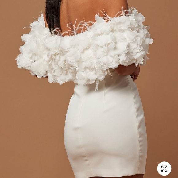 Elegant White Mini dress - Picture 4 of 7